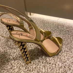 GIUSEPPE ZANOTTI Rita Ora Leather Sandals SIZE 37 1/2